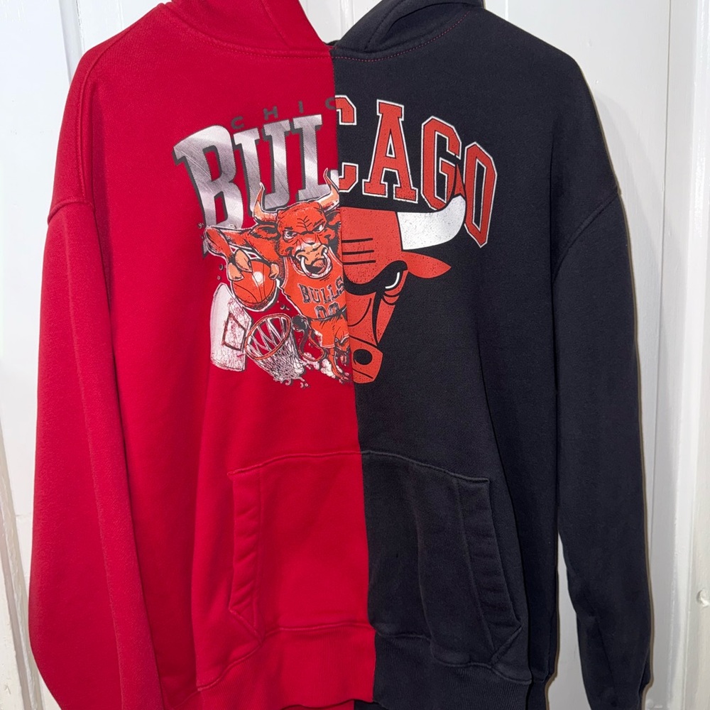 Hollister Chicago Bulls Red and Black Hoodie